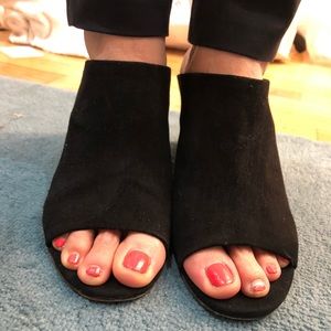 Vince stunning black shoes for all occasssion